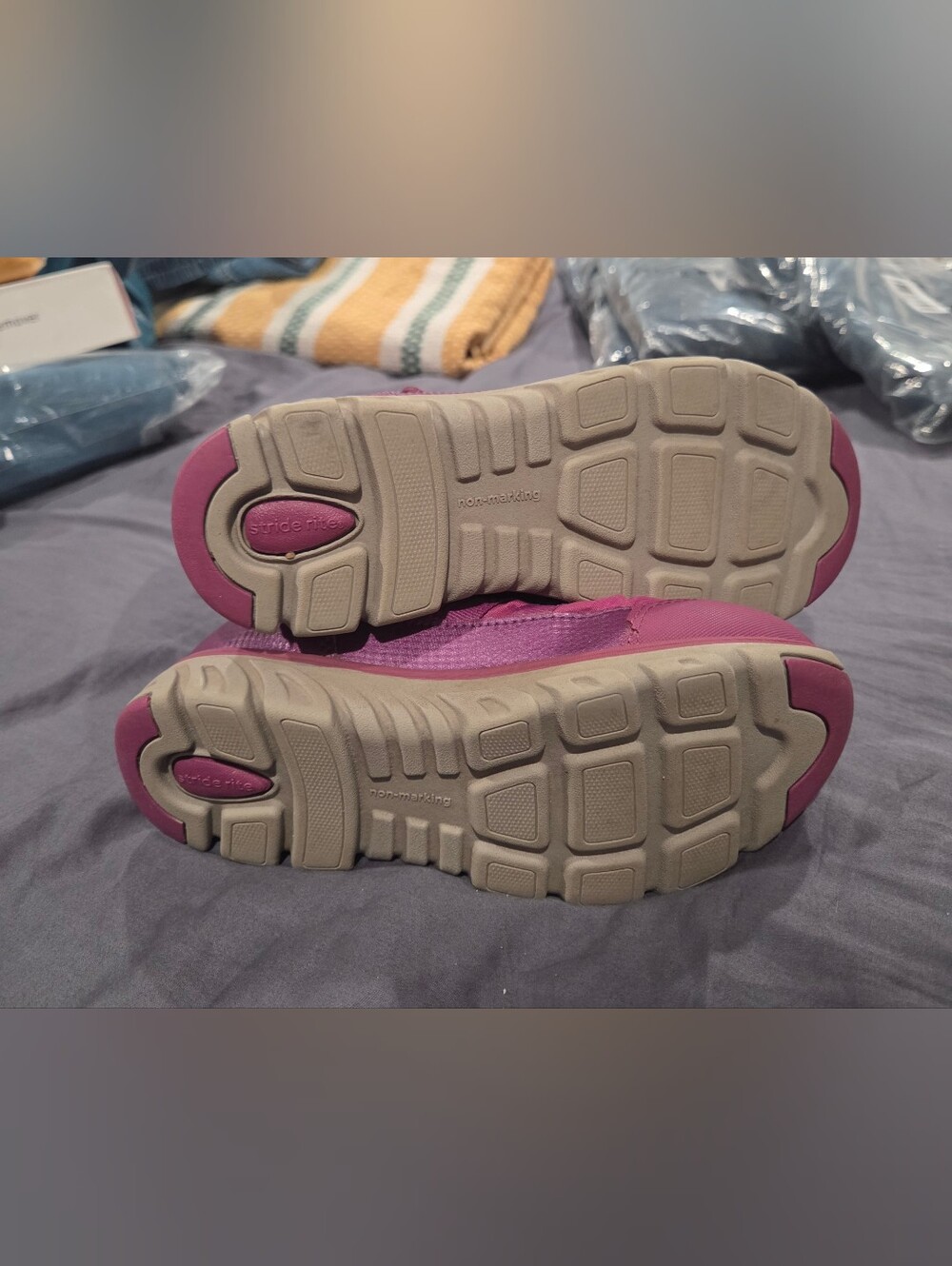 Stride Rite Snow Boots - Picture 3 of 5